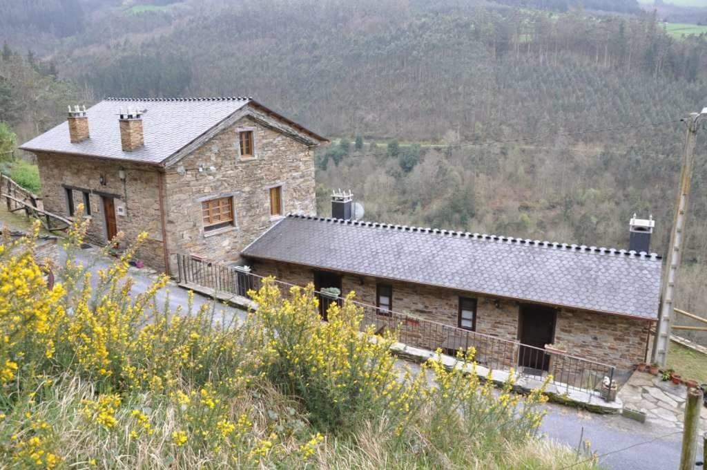 Apartamento El Acebo Apartment San Tirso de Abres Exterior foto